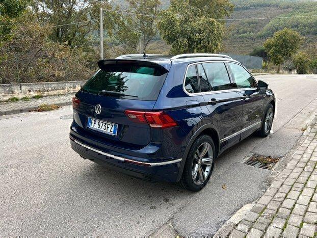 Volkswagen Tiguan R-Line 1.6 TDI 115cv 2018