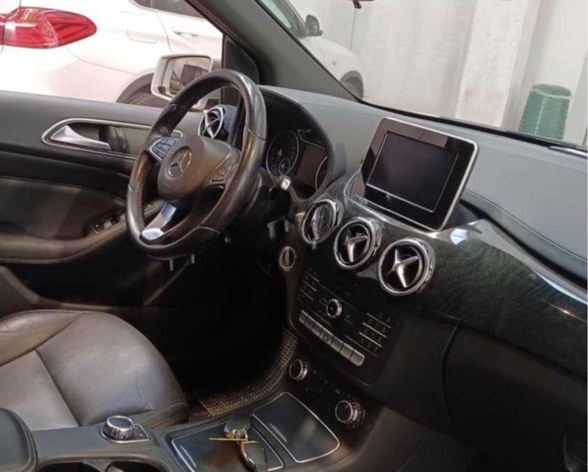 Mercedes-benz B 200 CDI Automatic Premium Amg