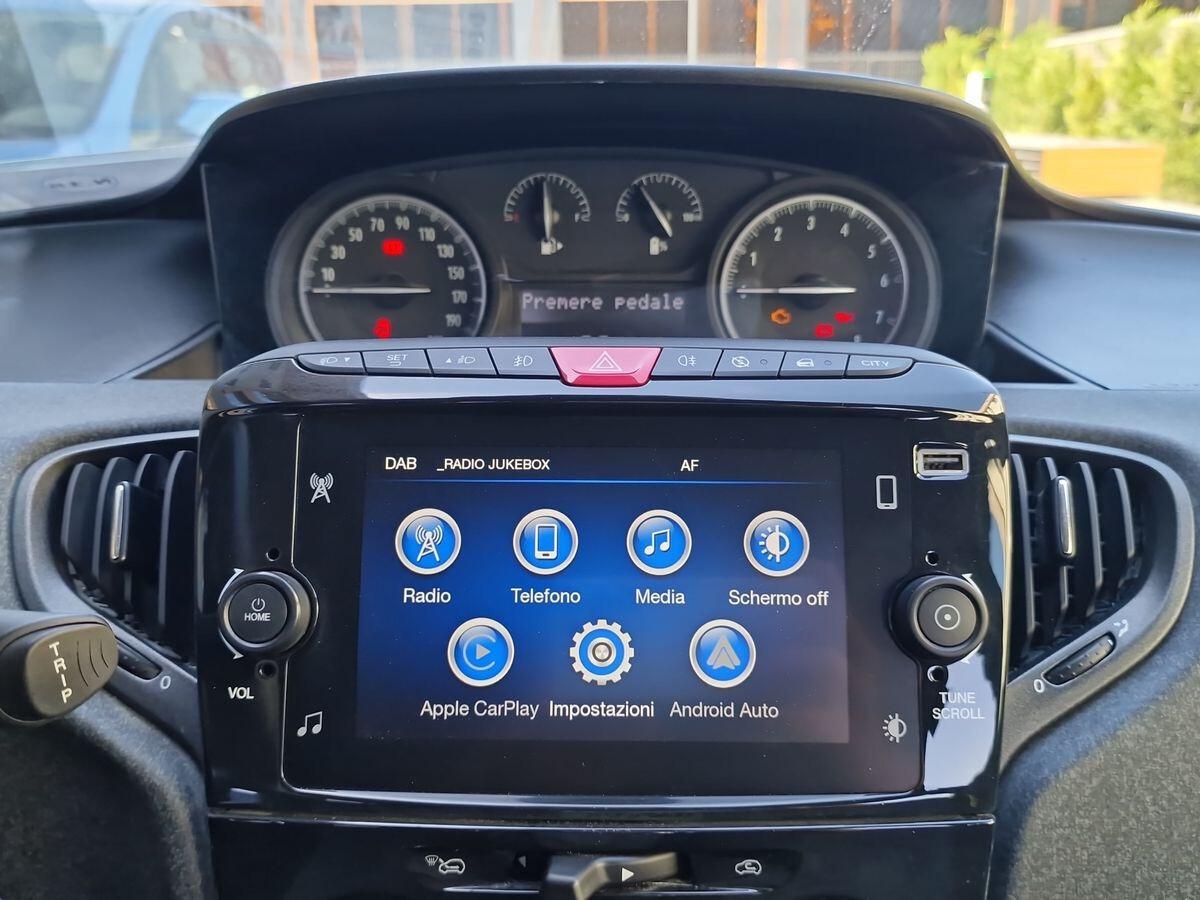 LANCIA YPSILON 1.0 IBRIDO GOLD
