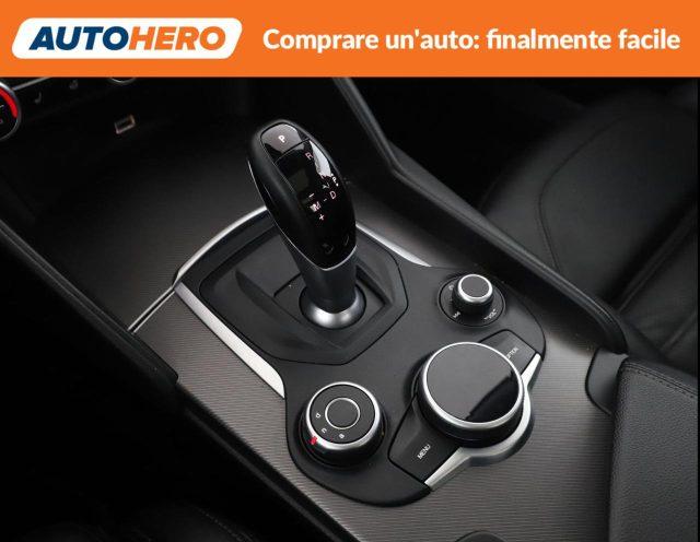 ALFA ROMEO Giulia 2.2 Turbodiesel 210 CV AT8 AWD Q4 Veloce