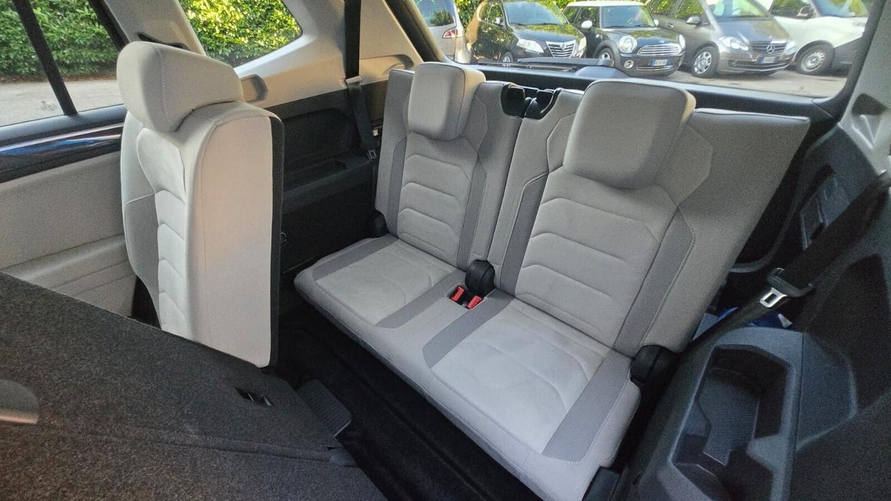 Volkswagen Tiguan Allspace 2.0 TDI SCR DSG Advance