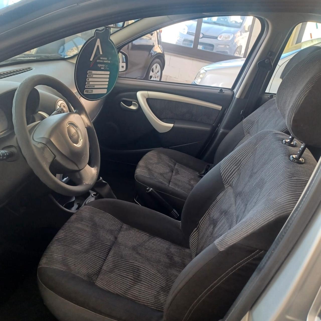 149.588 GPL DI FABBRICA SANDERO 1.4 PER NEOPATENTATI