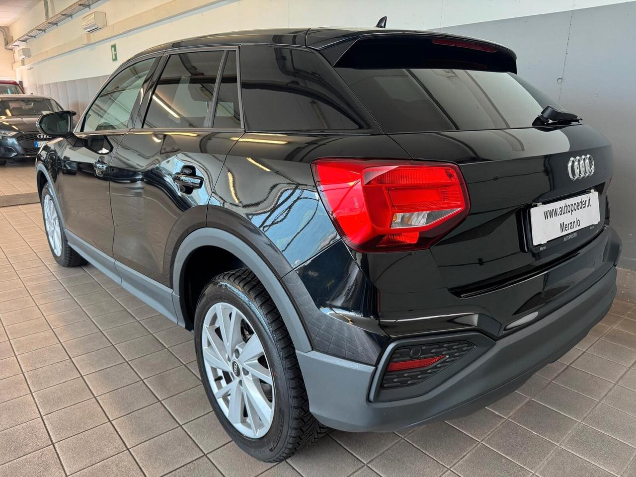 Audi Q2 35 TFSI S tronic Business