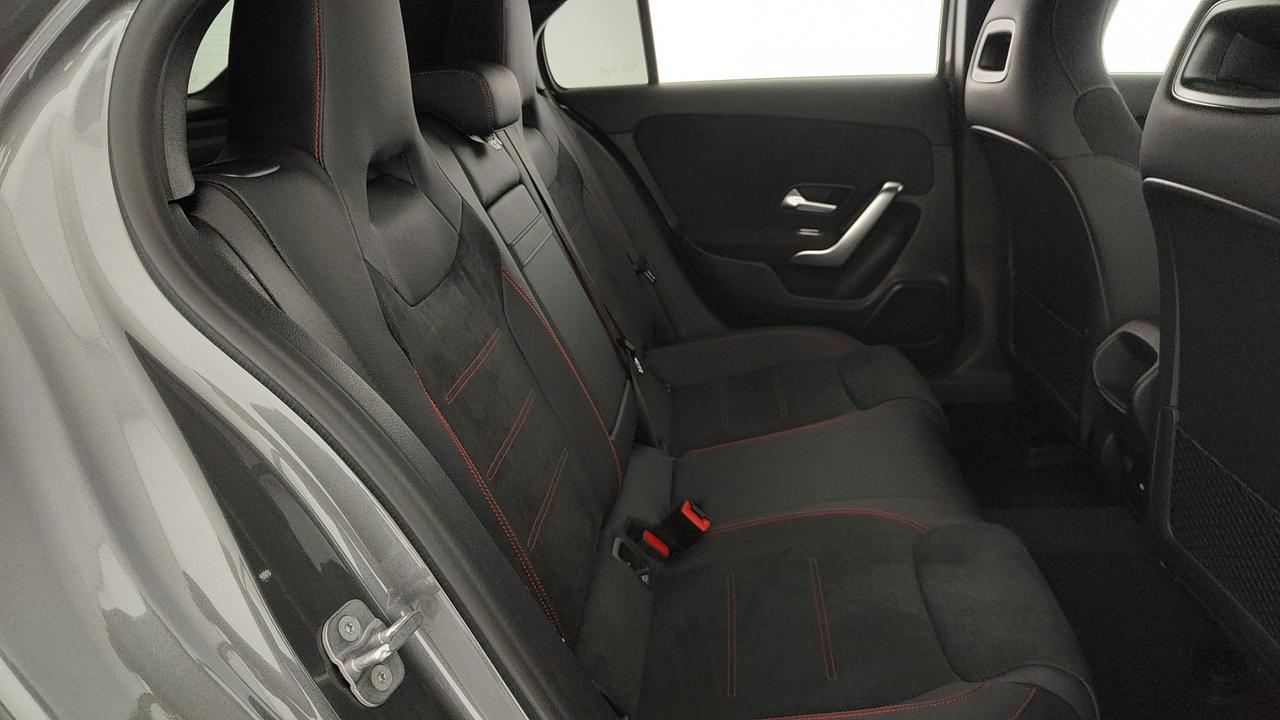 Mercedes-Benz A 180 d Automatic