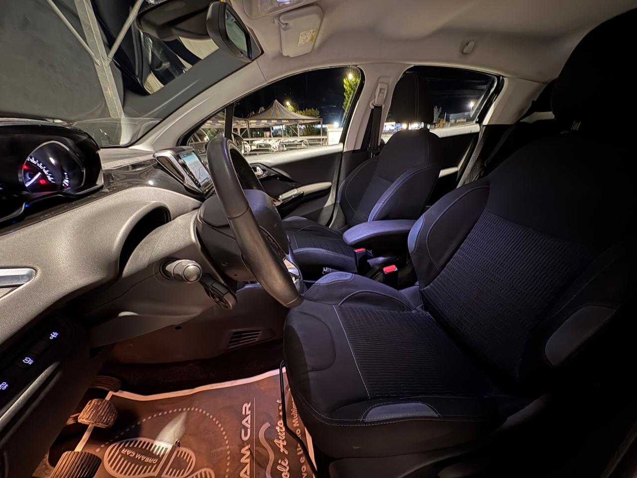 Peugeot 208 BlueHDi 120 S&S 5 porte Allure