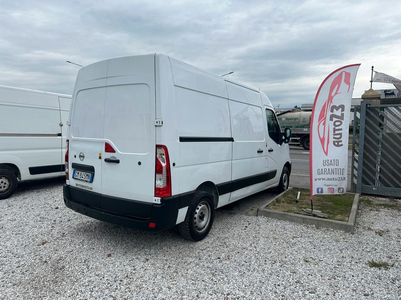Nissan Interstar 35 2.3 dCi 135CV PL-TN N-Connecta Furgone