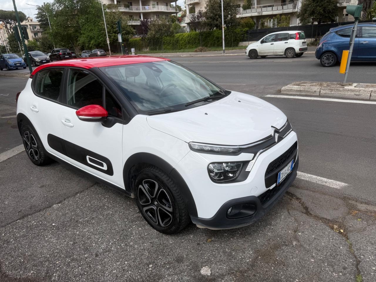 Citroen C3 83cv Benzina 5 porte Shine Navi bicolor pdc