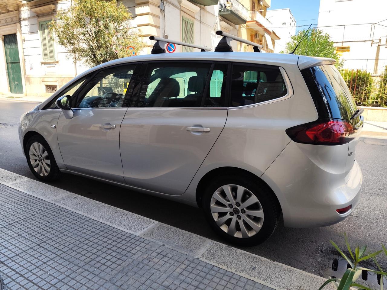Opel Zafira Tourer 2.0 CDTi 130CV 7 POSTI TETTO