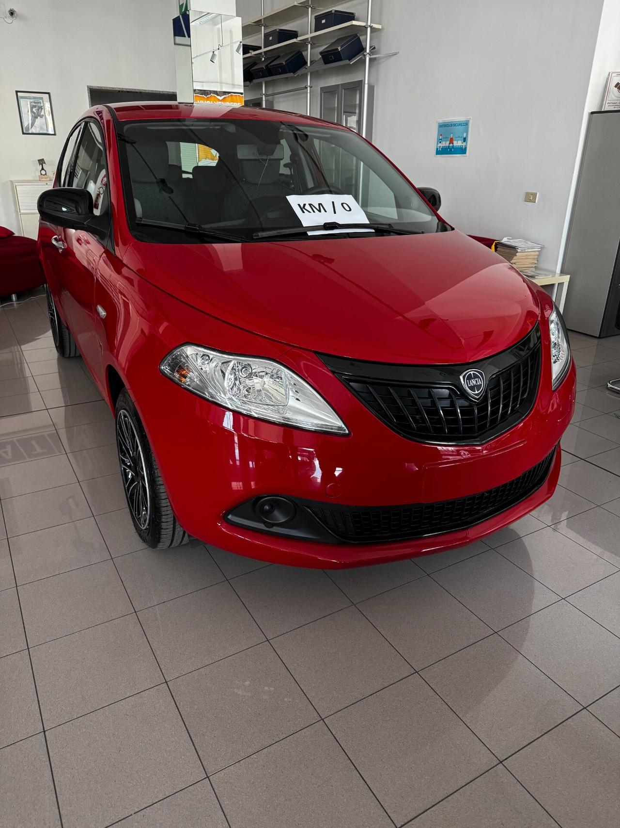 10 YPSILON KM0 PREZZI A PARTIRE DA EURO 14,950