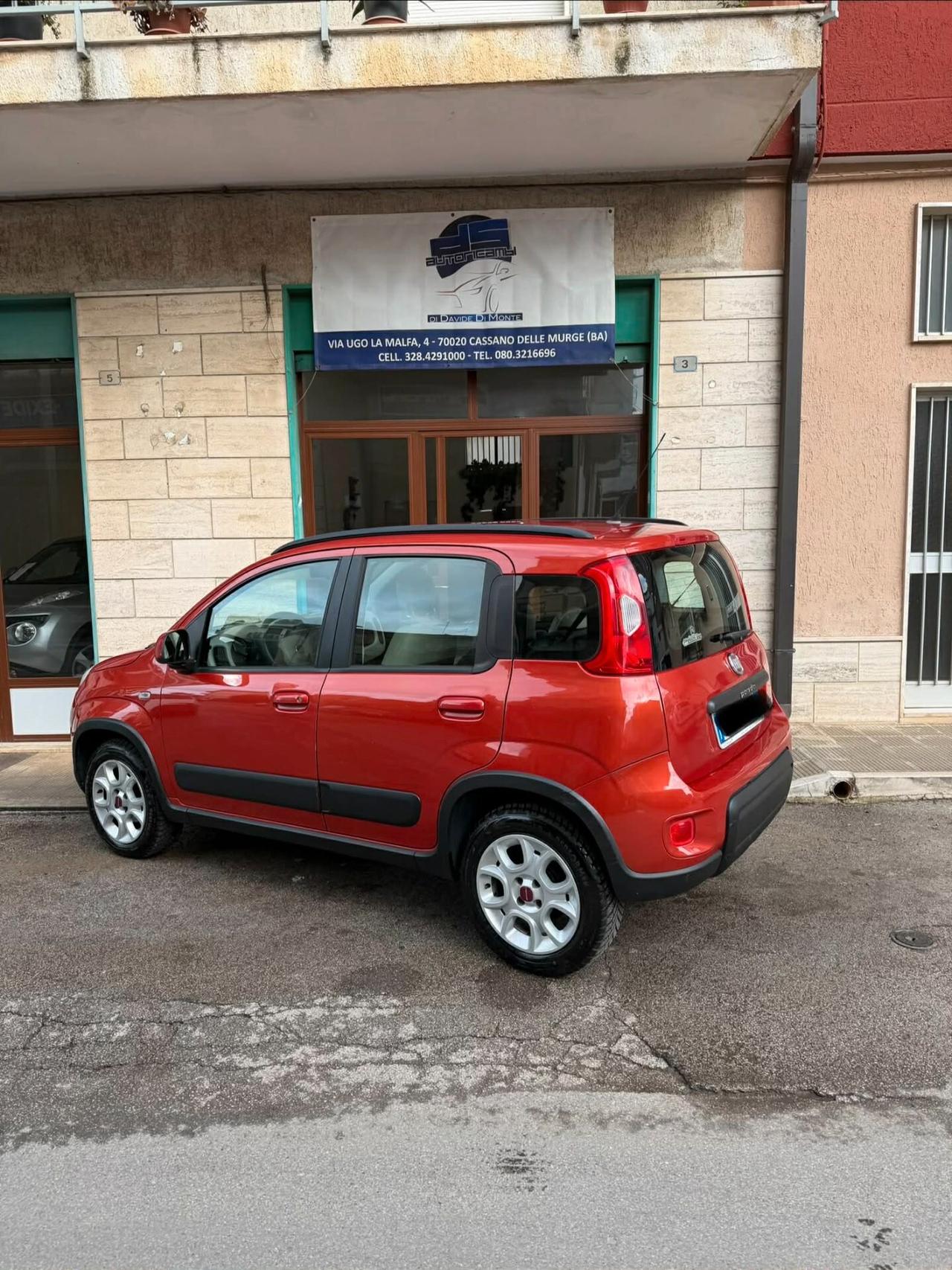 Fiat Panda 0.9 TwinAir Turbo Natural Power Trekking