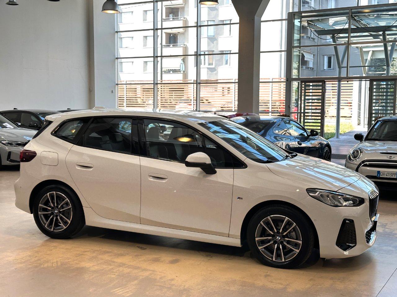 BMW 218 d Active Tourer Msport auto - Camera - Carplay