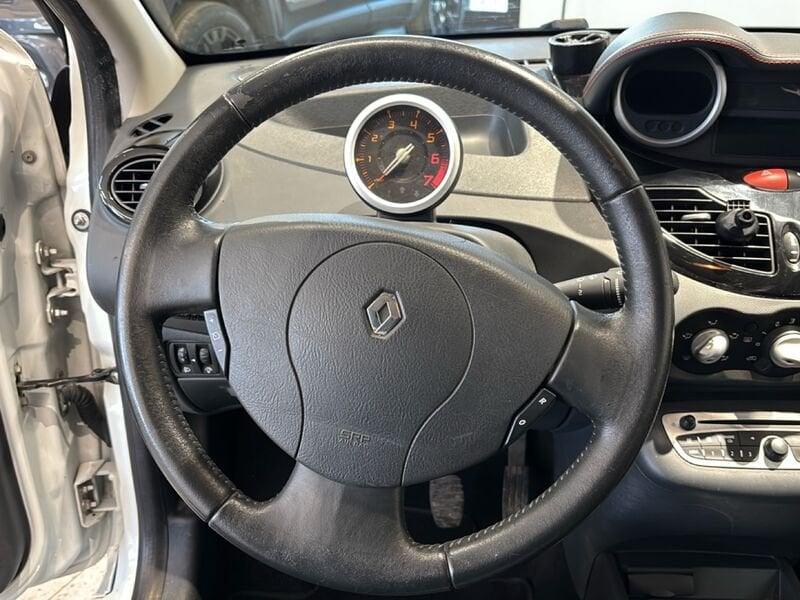 Renault Twingo 1.2 75cv