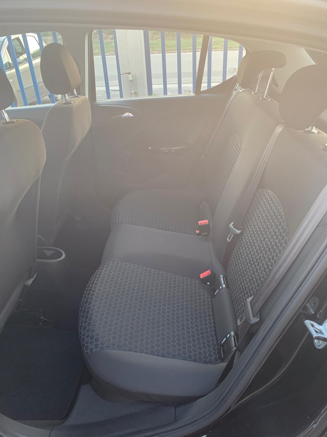 Opel Corsa 1.2 5 porte Advance