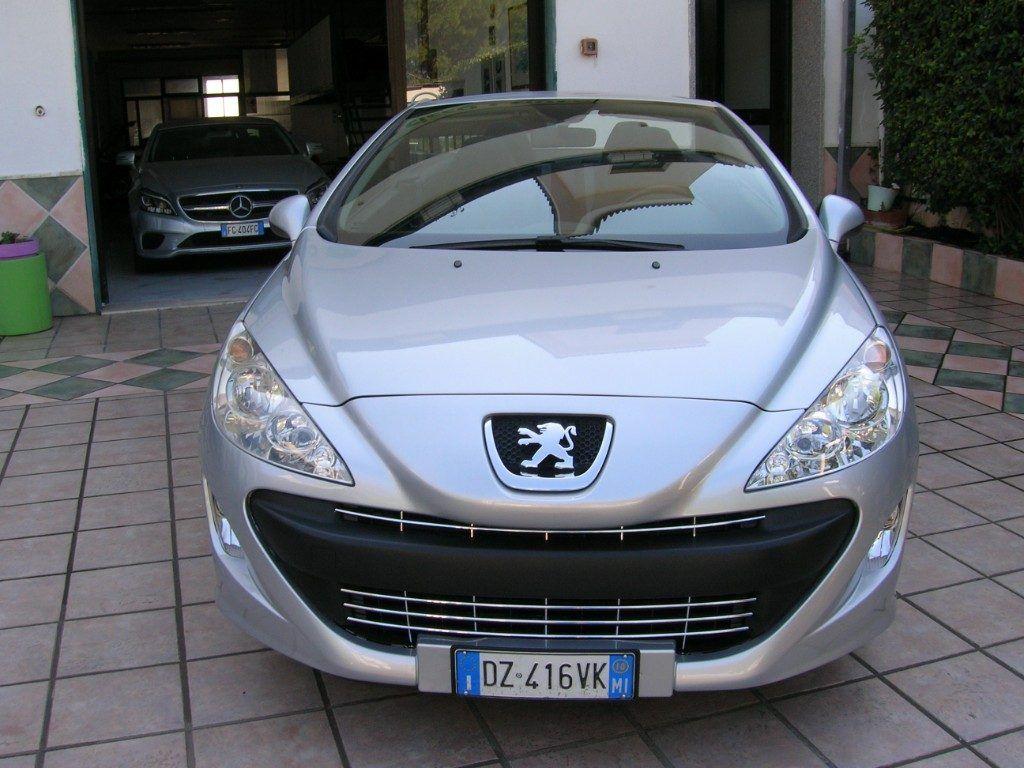 Peugeot 308 1.6 HDi 112CV CC Féline