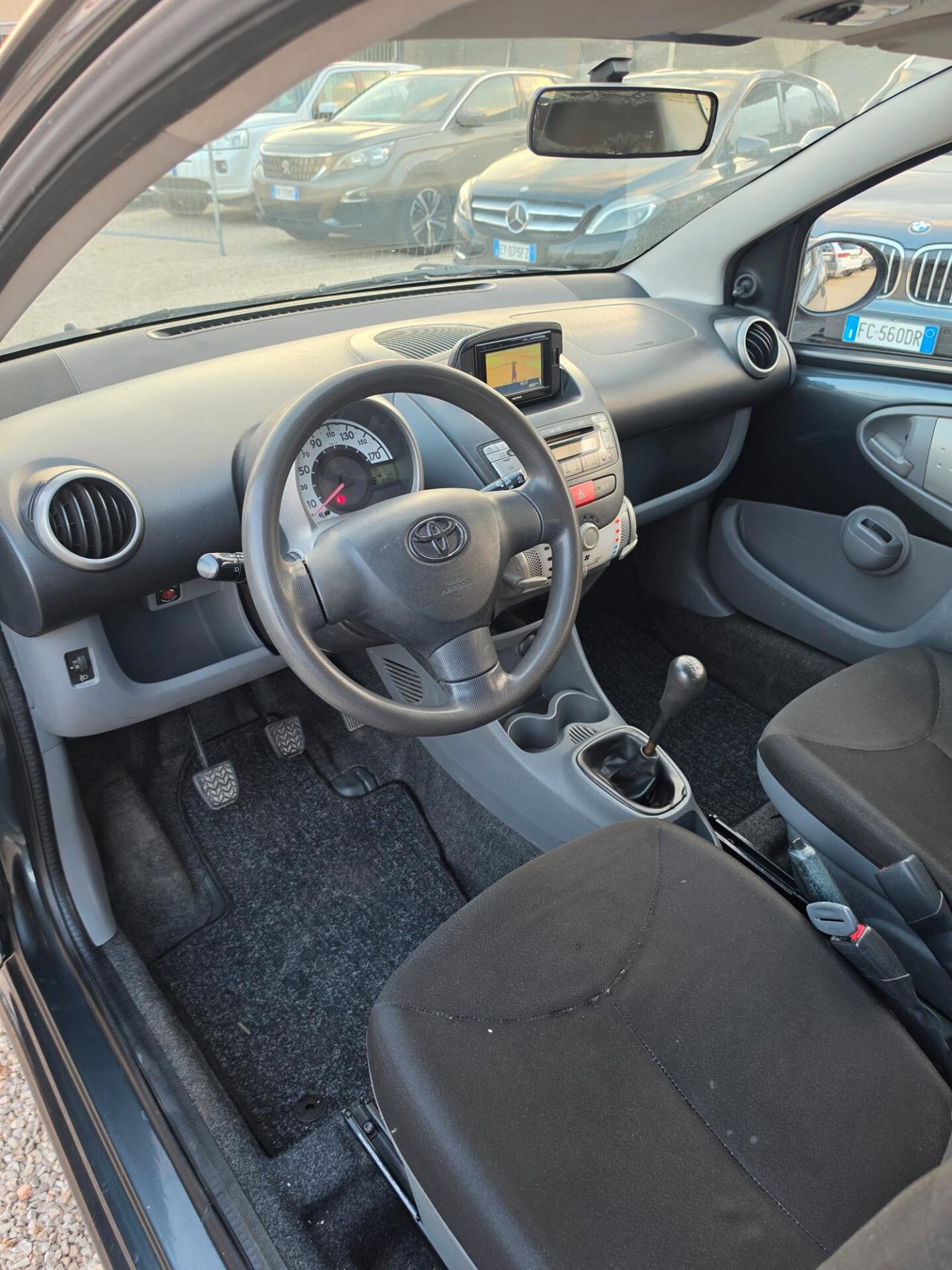 Toyota Aygo 1.0 12V VVT-i 3 porte Sol Connect