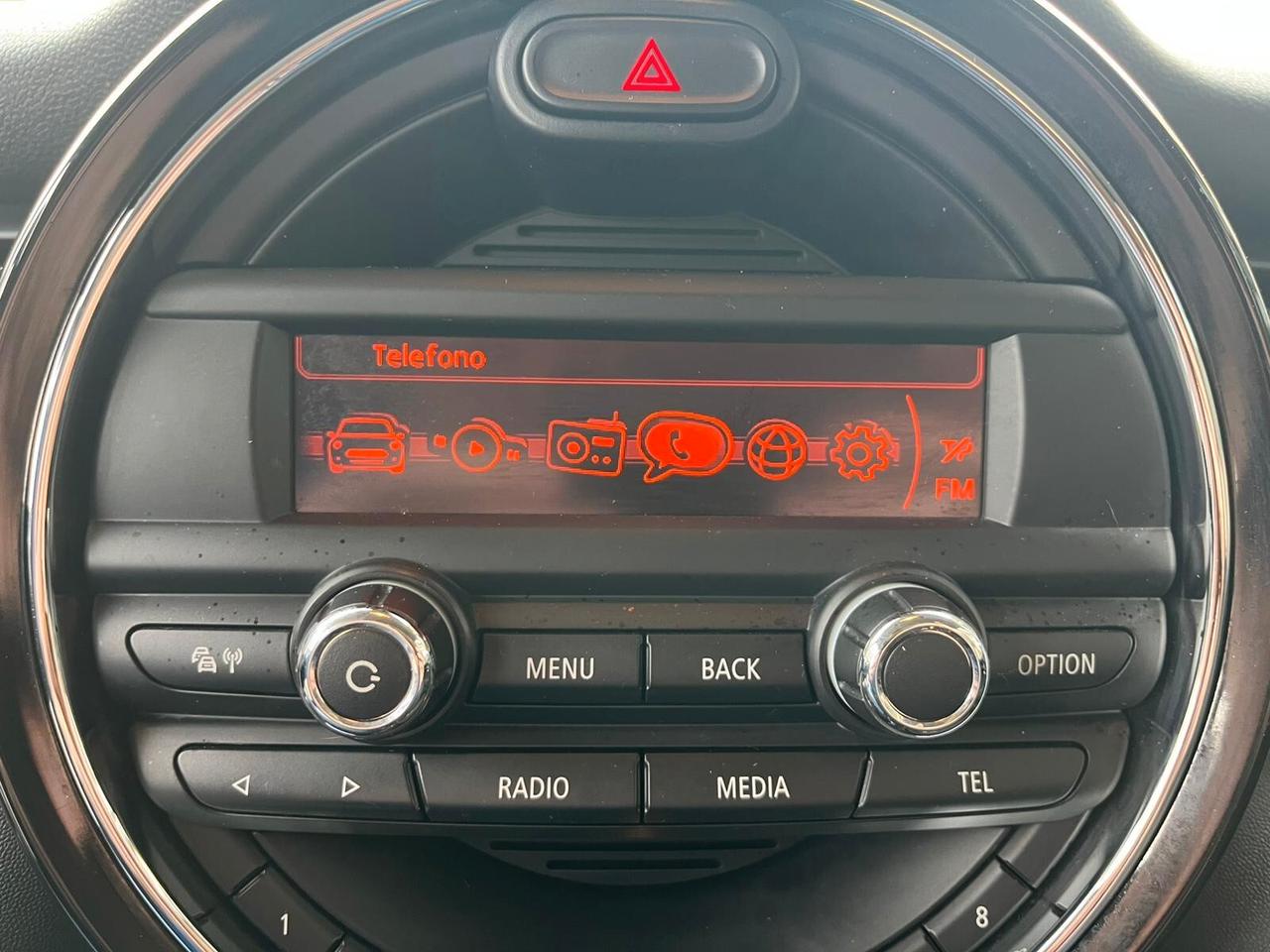 Mini 1.5 Cooper D 115cv