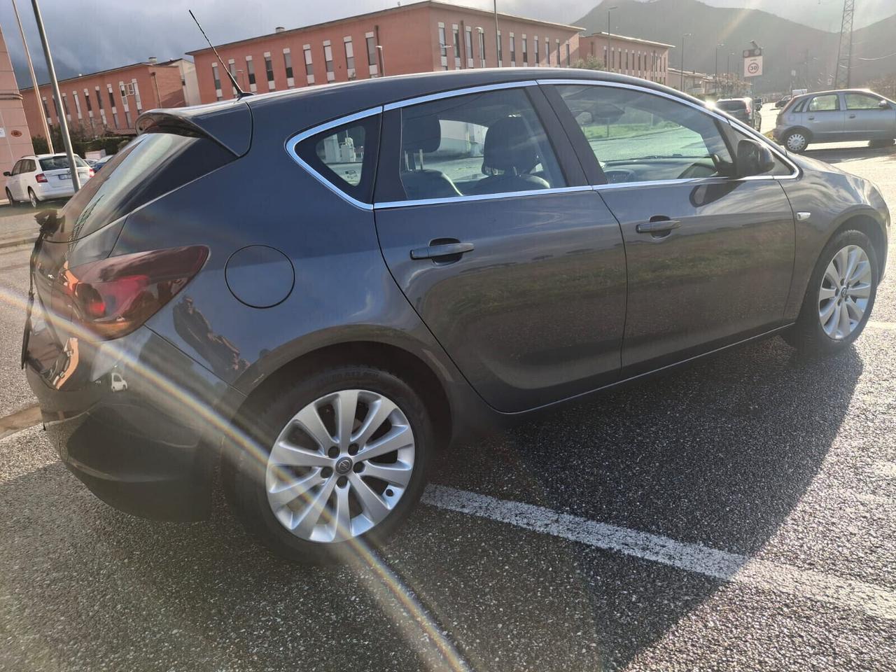 Opel Astra 1.6 115CV. Cosmo*SOLO 79mila CHILOMETRI*