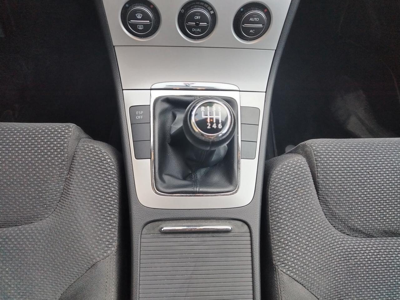Volkswagen Passat 2.0 TDI DPF Var. Highline
