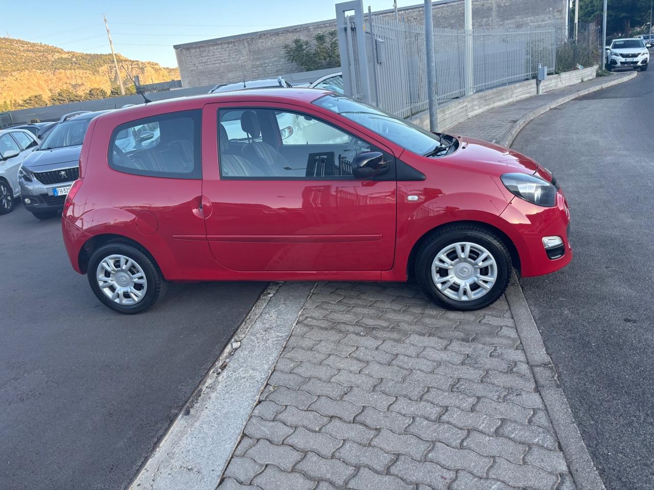 Renault Twingo 1.2 16V BVR Live