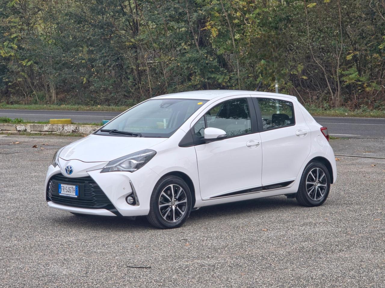 Toyota Yaris 1.5 Hybrid 5 porte Active 2018-E6 Automatico NEO