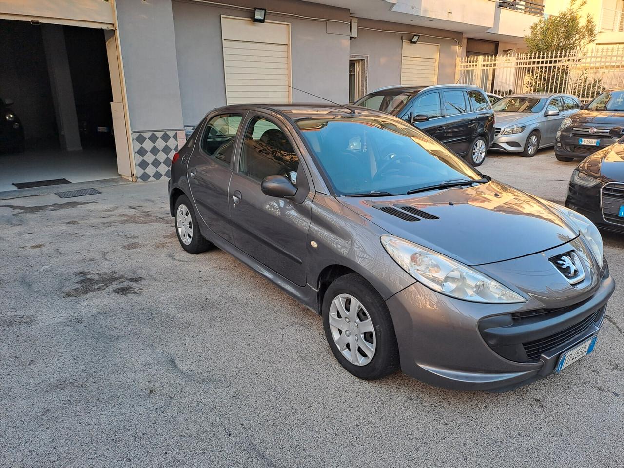 Peugeot 206 Plus 1.1 60CV 5p. Urban GPL