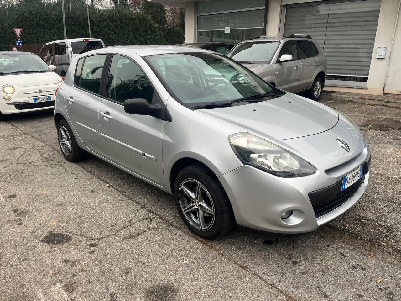 Renault Clio Storia 1.2 5 porte Confort