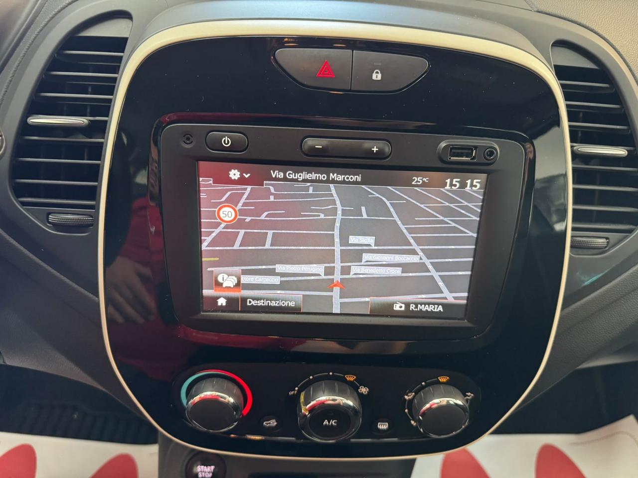 Renault Captur 1.500cc diesel/ 2017/ km 73mila