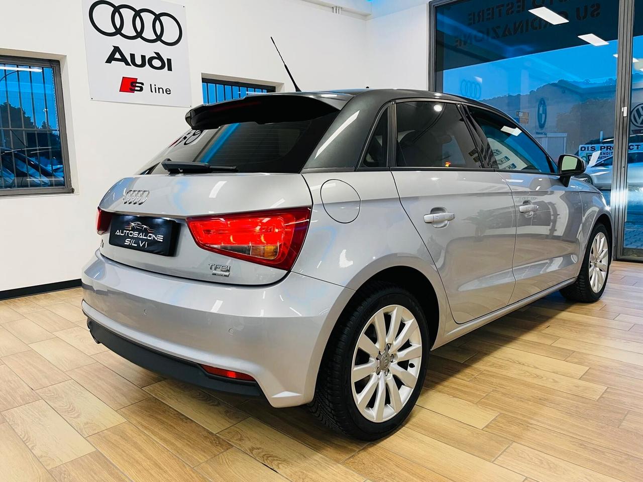 Audi A1 SPB 1.0 TFSI ultra *LED*NAVI