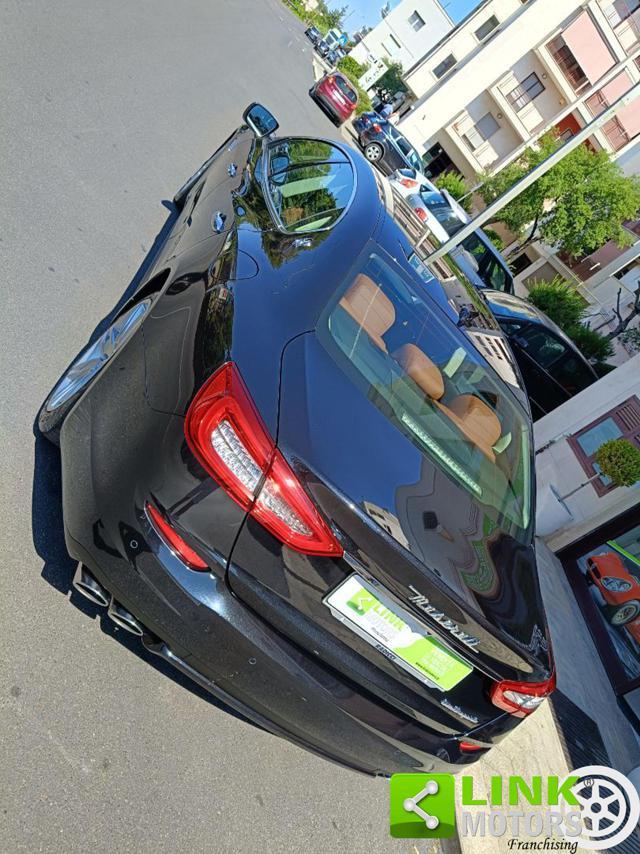 MASERATI Quattroporte V6 Diesel 275 CV