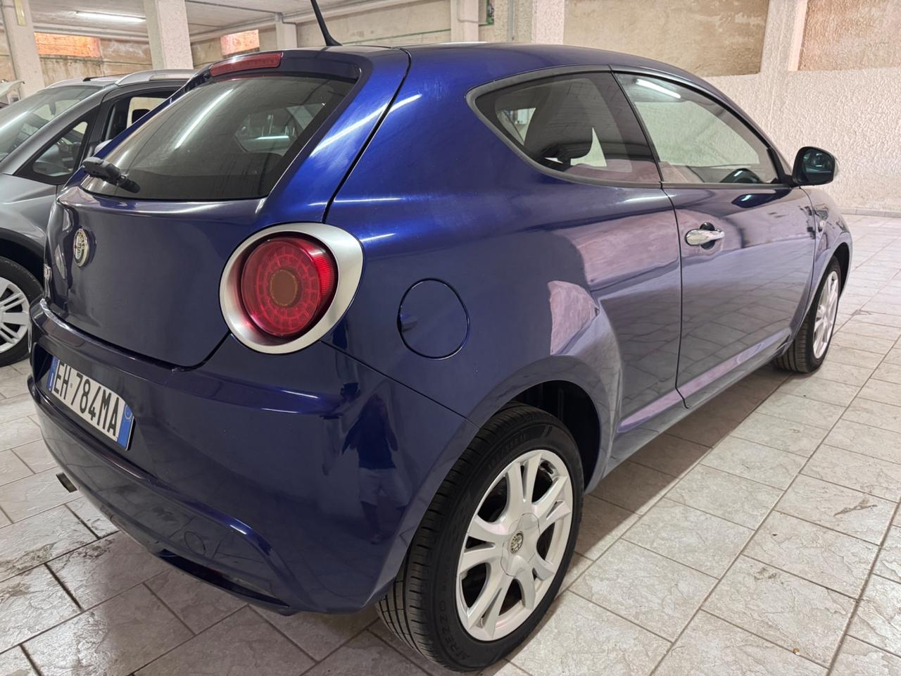 Alfa Romeo MiTo 1.4 78 CV Distinctive Sport Pack