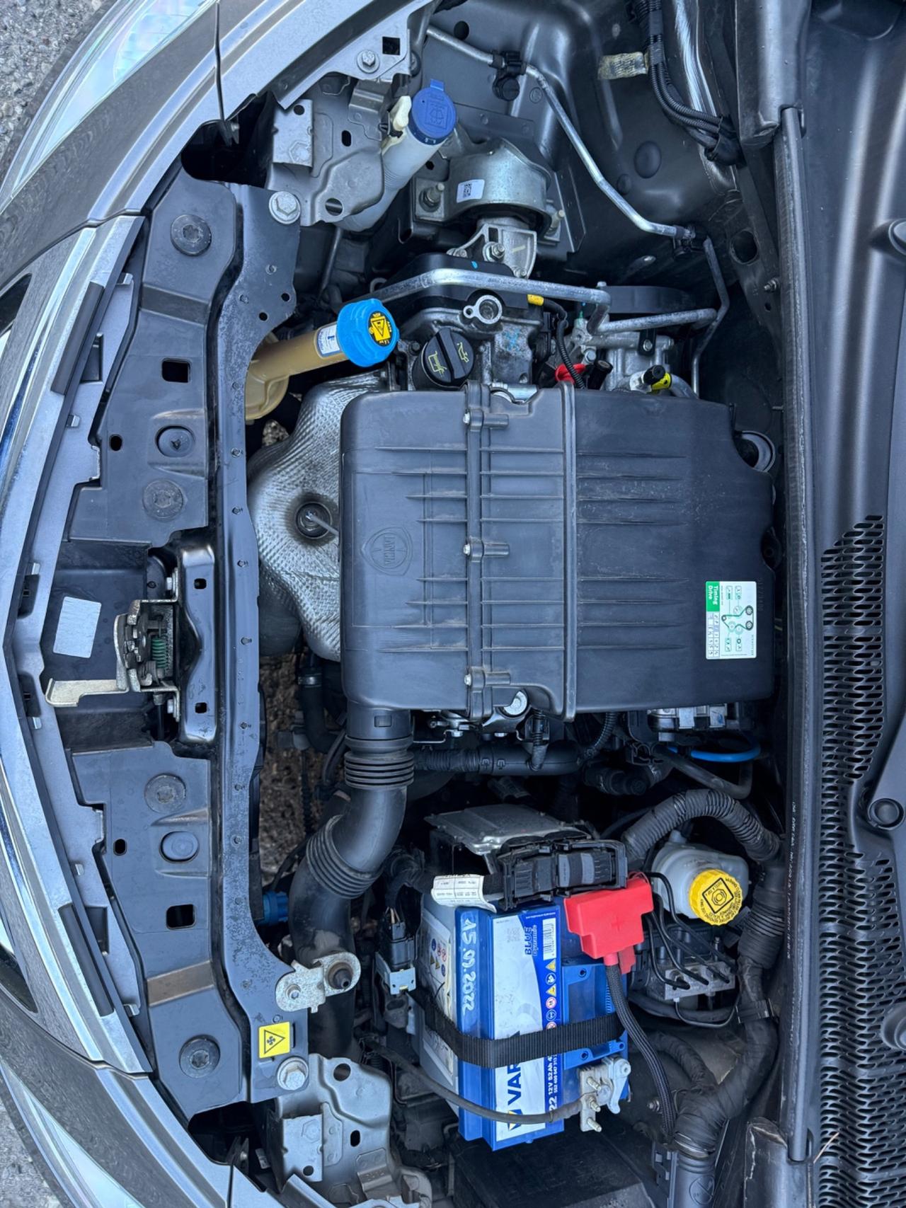 Lancia Ypsilon 1.2 69 CV 5 porte Silver