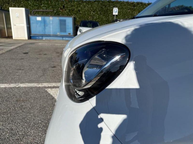 smart fortwo EQ PURE 4,6KW