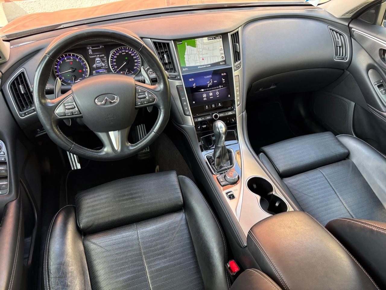 Infiniti Q50 S Hybrid 364CV 2013