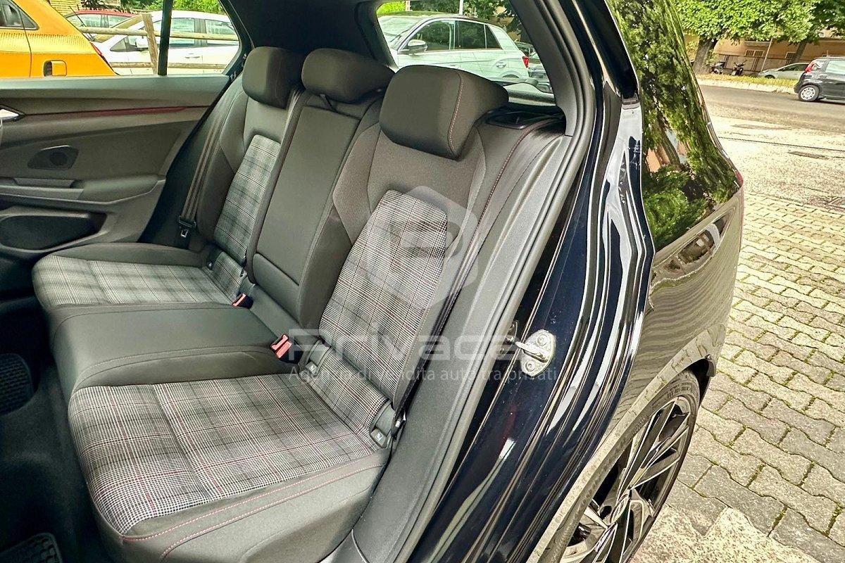VOLKSWAGEN Golf 2.0 TSI DSG GTI