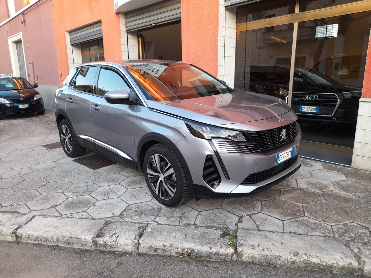 PEUGEOT 3008 1.5 BLUEHDI 130 CV ALLURE