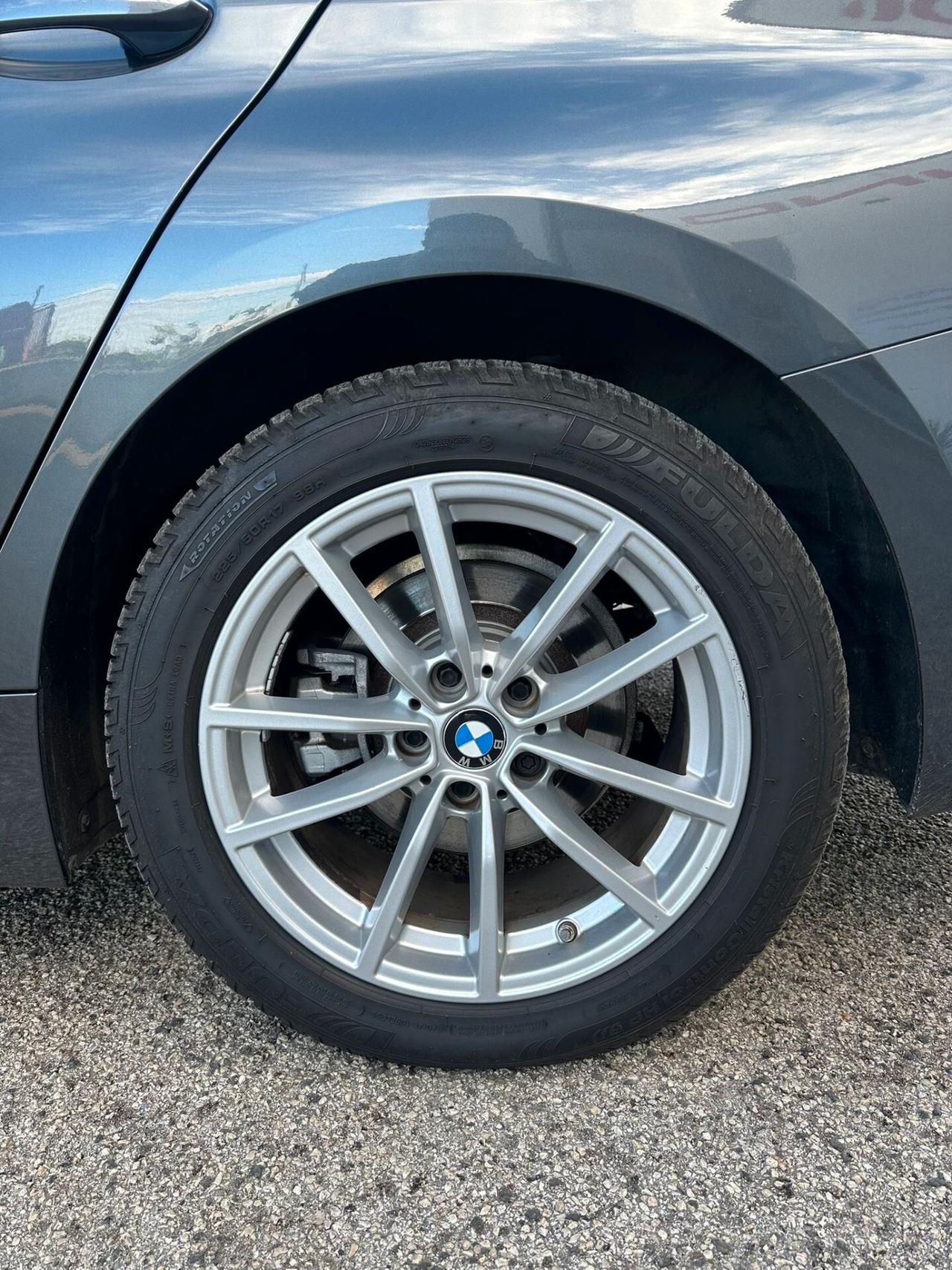 Bmw 318d 48V Touring Sport