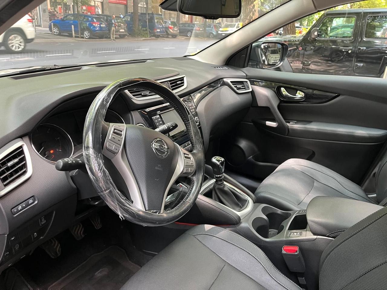 Nissan Qashqai 1.5 dCi N-Connecta