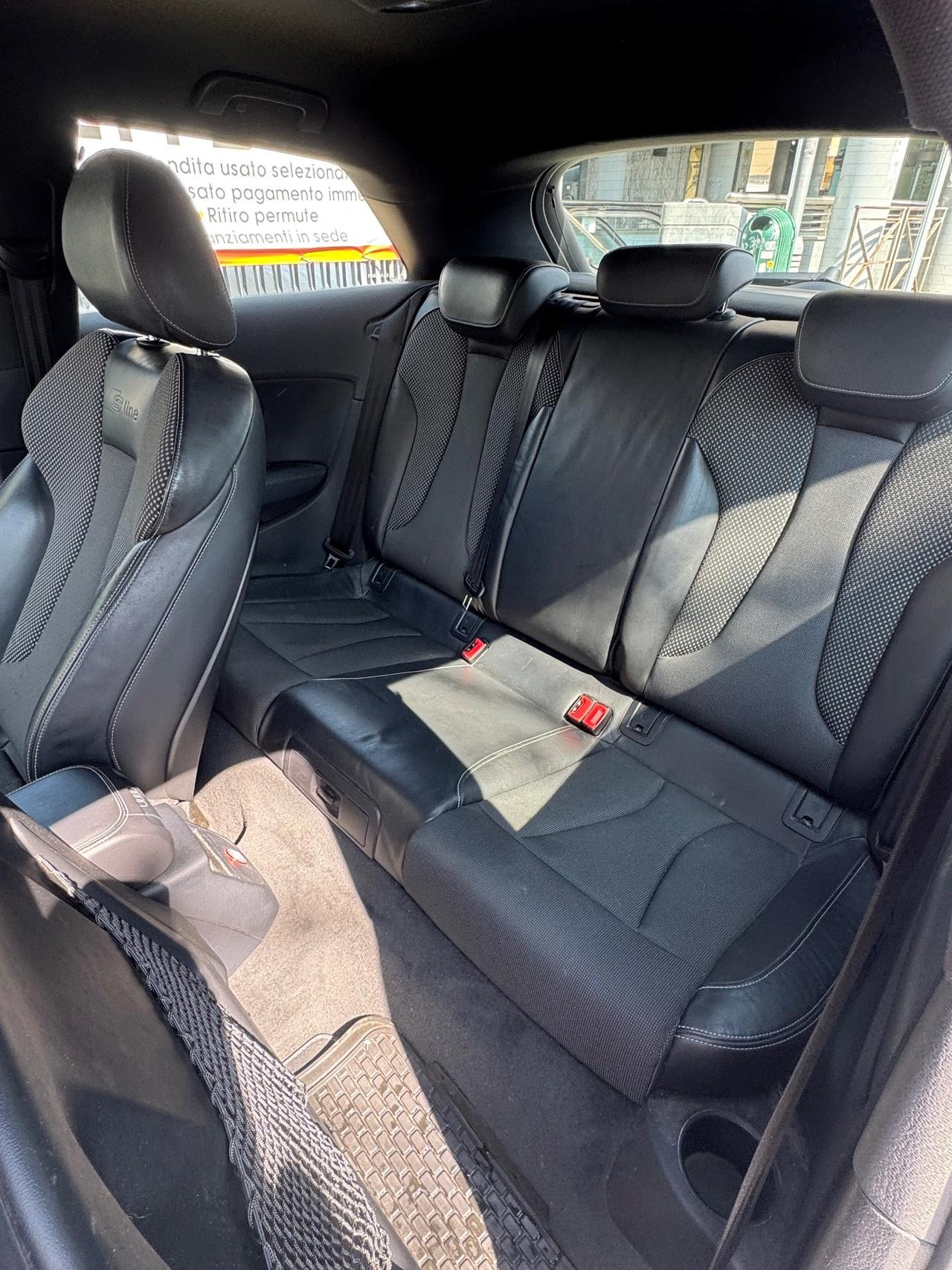 Audi A3 1.4 140 cv S line Sportpaket