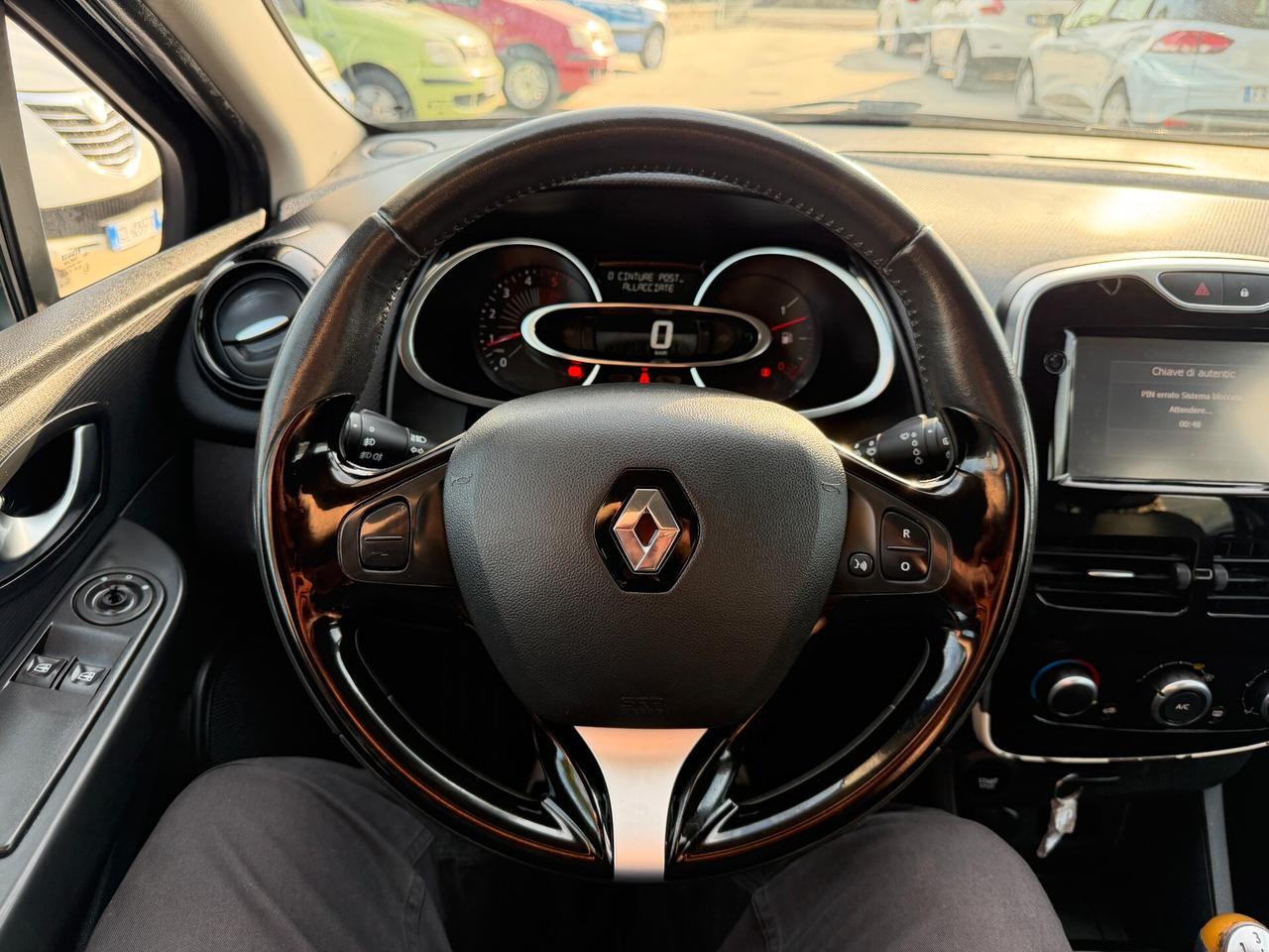 RENAULT CLIO SPORTER 2016 1.5 DIESEL 75 CV *TAGLIANDATA