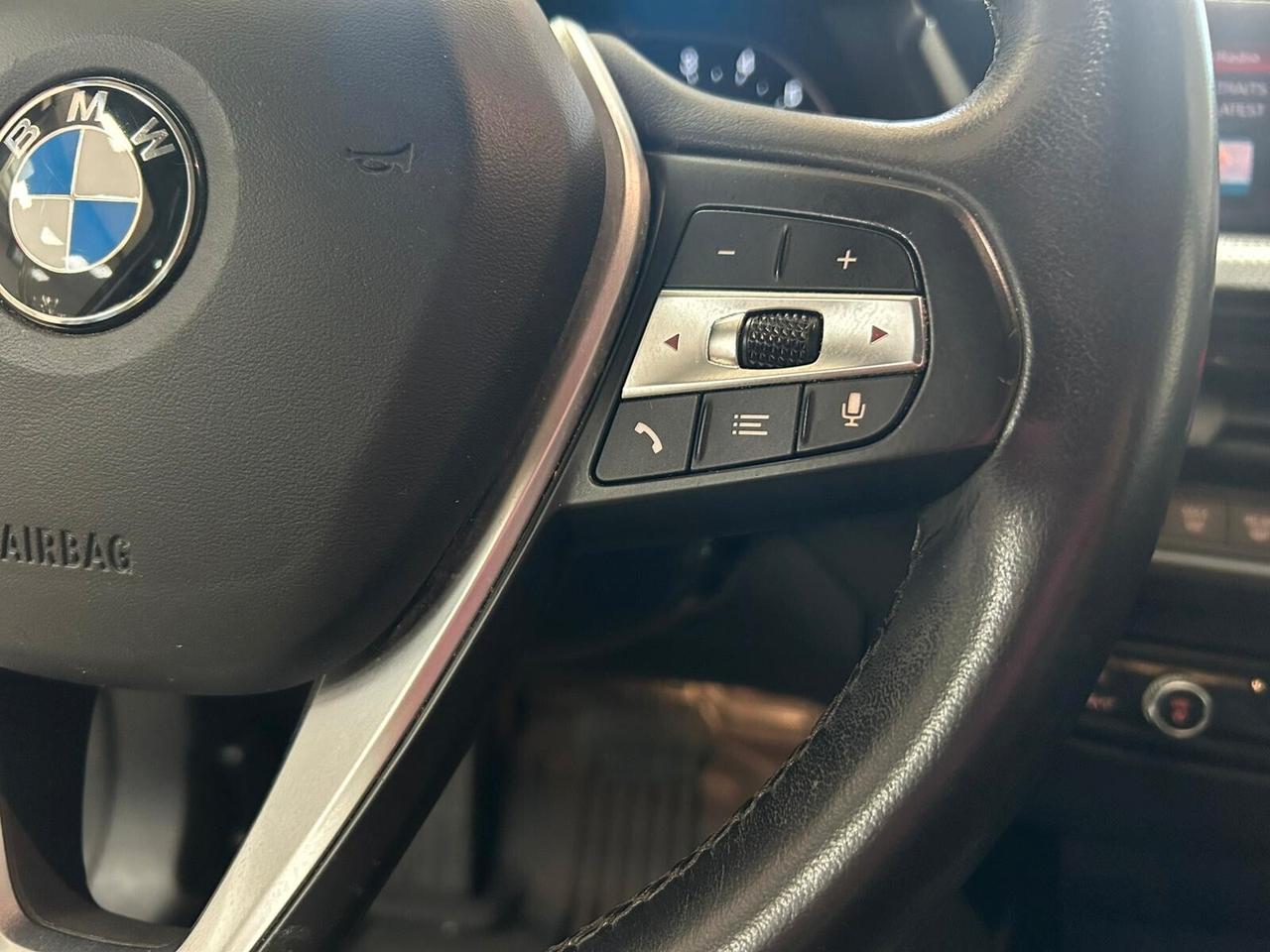 Bmw 118i 5p. Sport auto