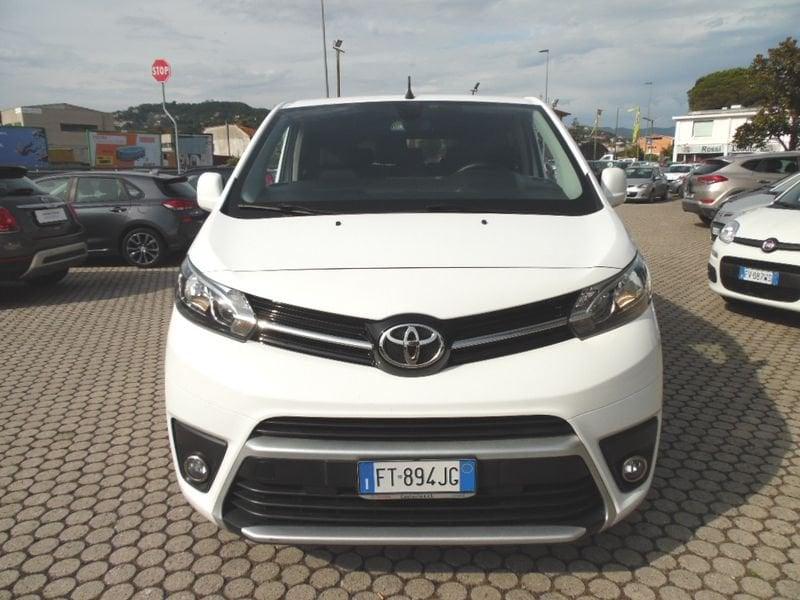 Toyota Proace Verso 2.0D 150 CV L1 D Lounge tagliandato in buone condizioni