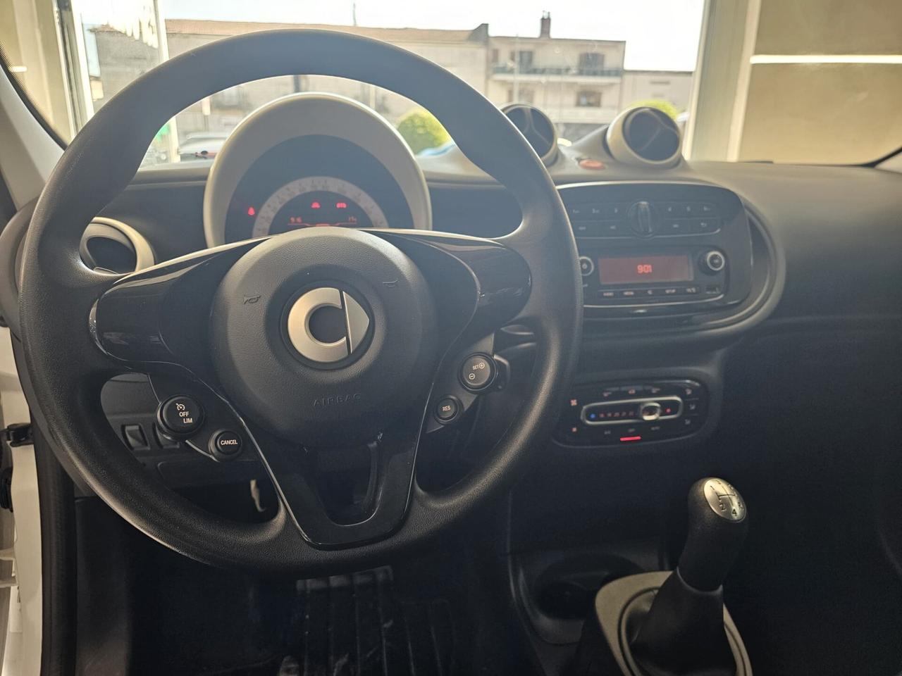 NUOVA SMART FORFOUR PASSION EDITION 1.0 TURBO BENZ 71CV BLACK LINE