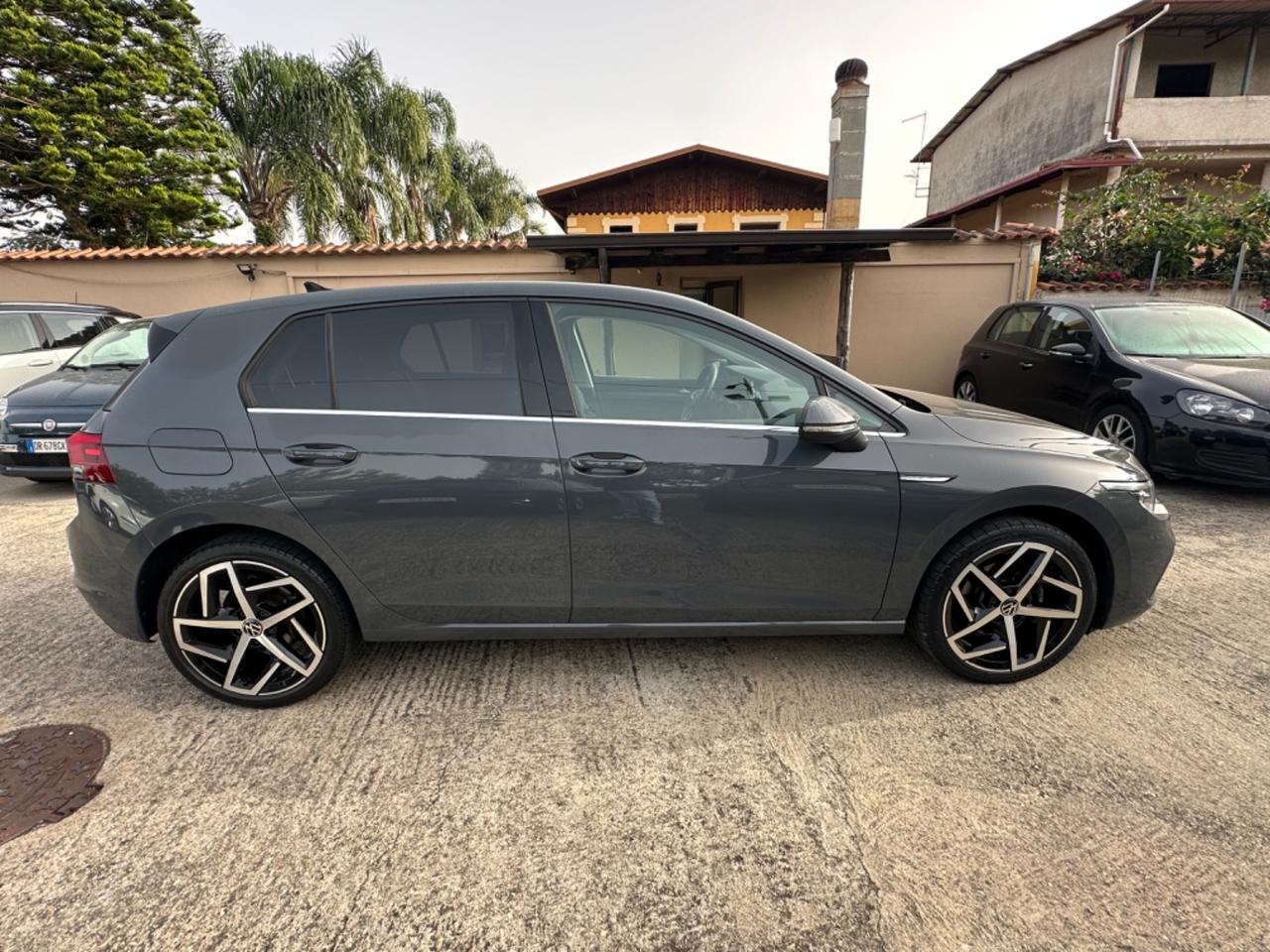 Volkswagen Golf 2.0 TDI 150 CV DSG SCR Style