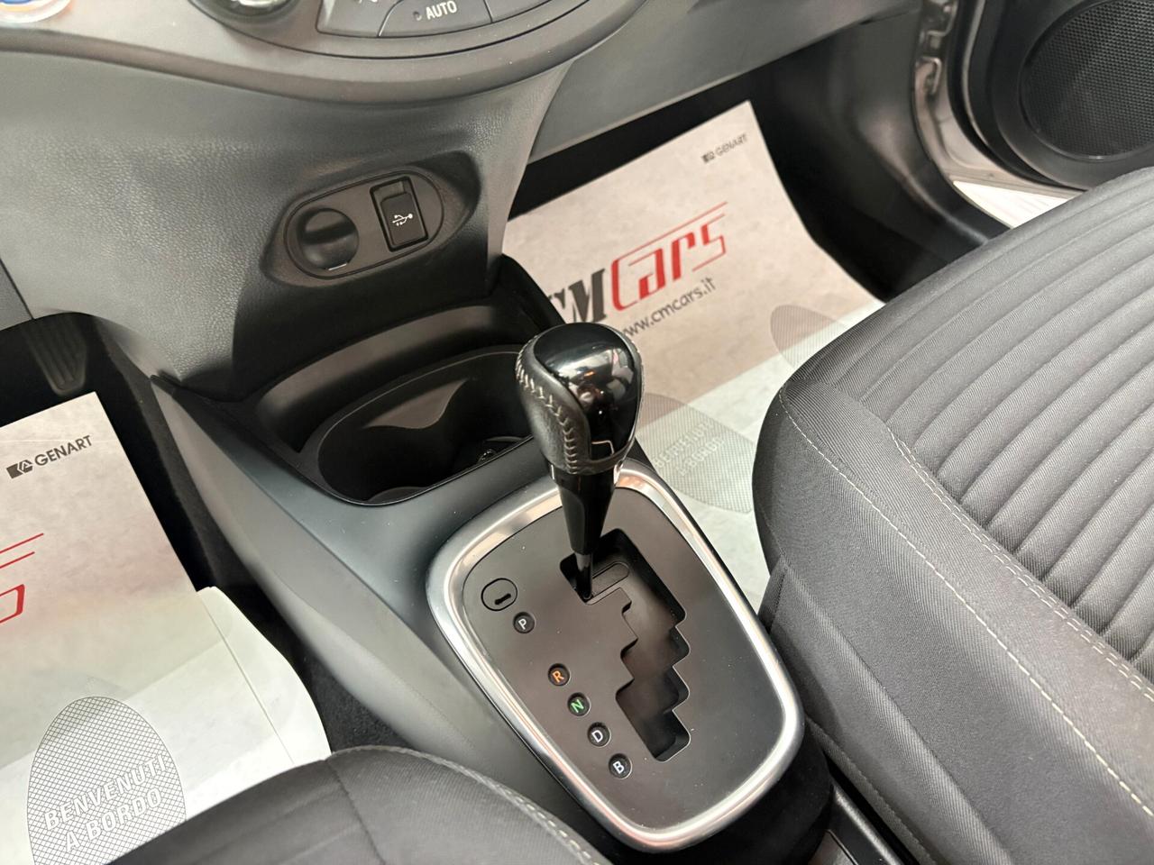 Toyota Yaris 1.5 HEV Full Hybrid 100cv Automatica Active ITALIANA