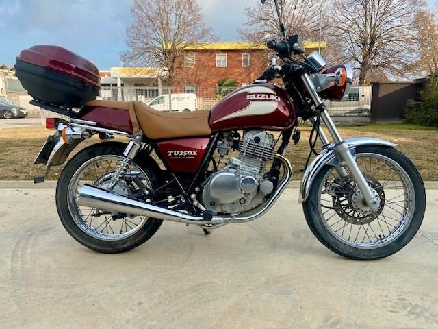 Suzuki TU 250 XX SUPER CLASSIC -1997 -
