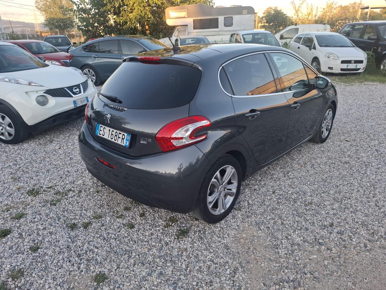 Peugeot 208 1.6 e-HDi 115 CV Stop&Start 5 porte Allure