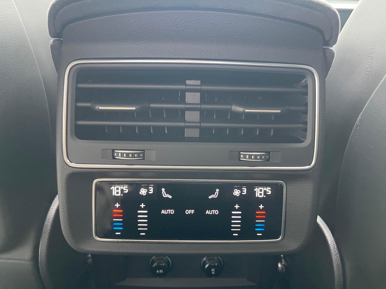 Audi RSQ8 ACCONTO €55.300 NOLEGGIO/RISCATTO NOSCORING