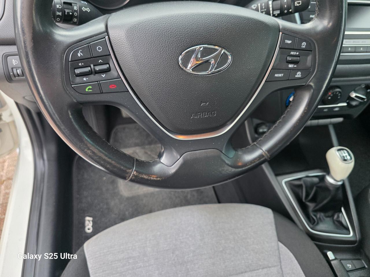 hyundai i20 1.2 valutiamo usato