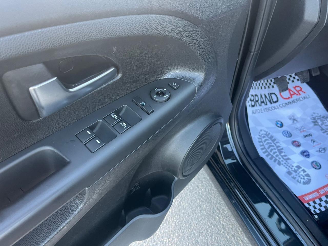 Kia Venga 1.4 CRDi 90 CV High Tech Unipro 2015