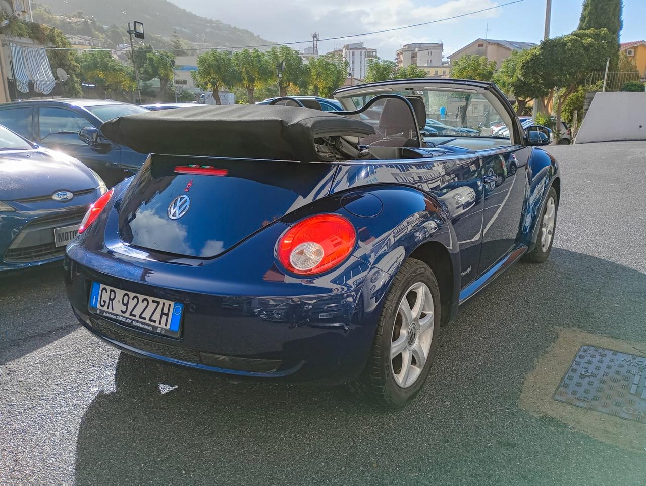 Volkswagen New Beetle 1.6 Cabrio